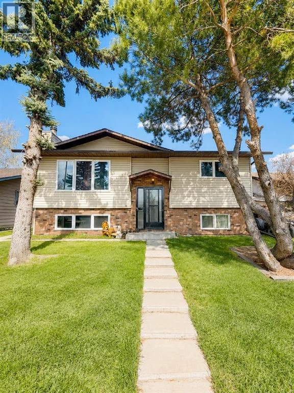 252 fallswater Road NE