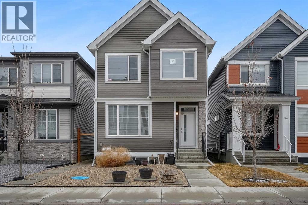 32 SETON Row SE