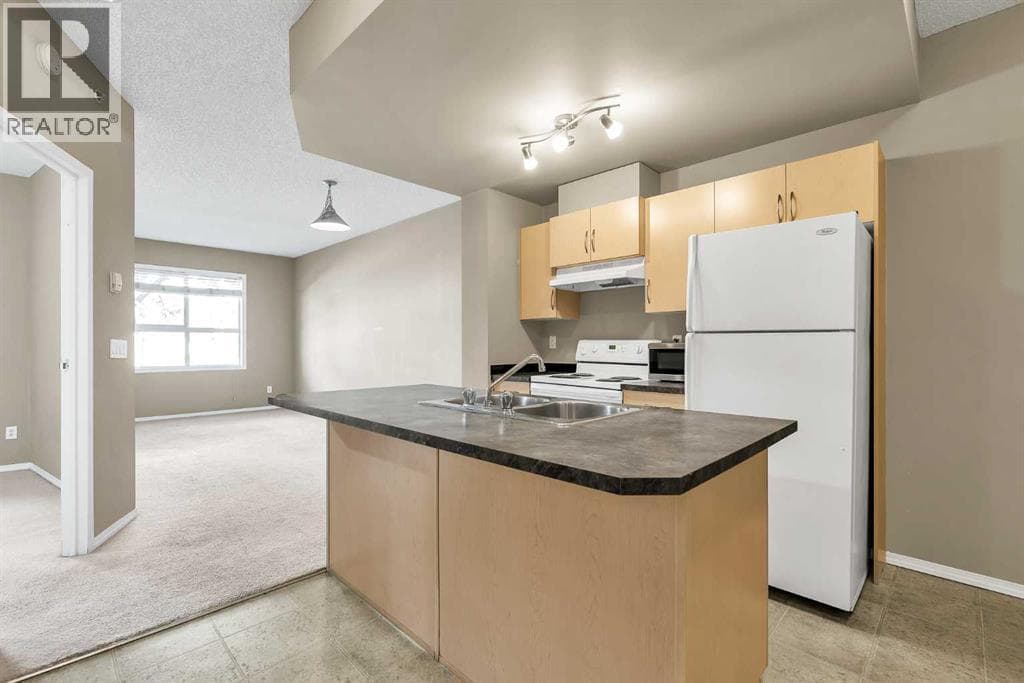 1103, 73 Erin Woods Court SE