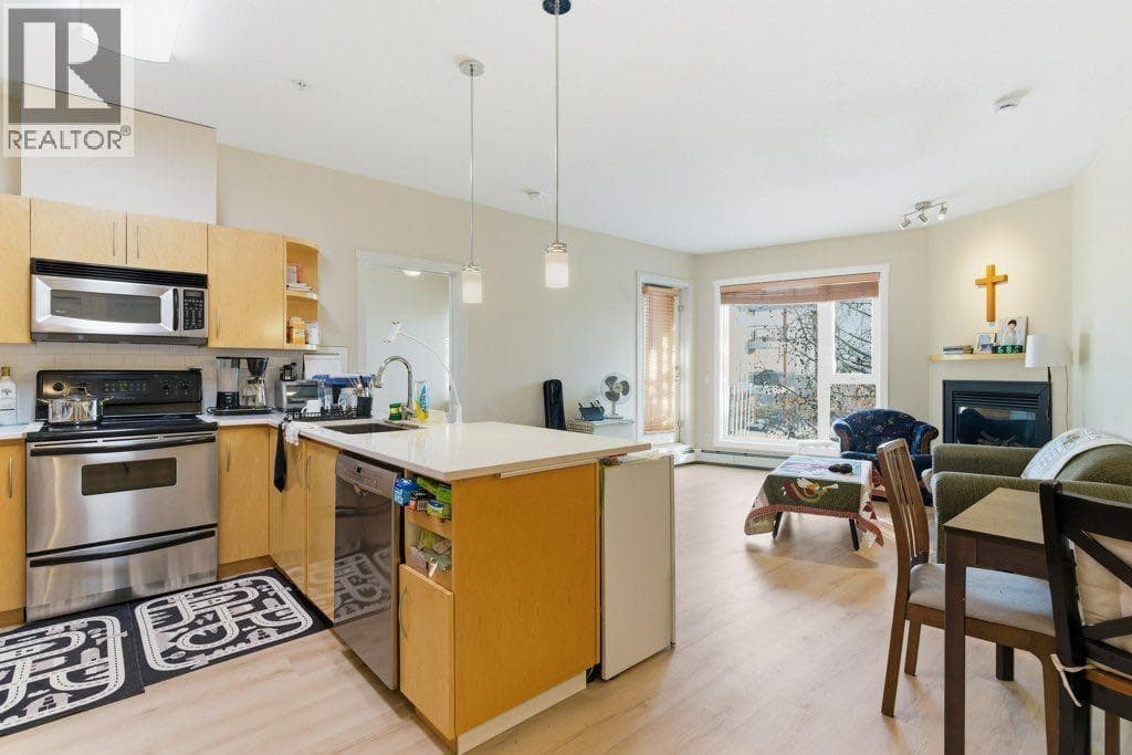 210, 69 Springborough Court SW