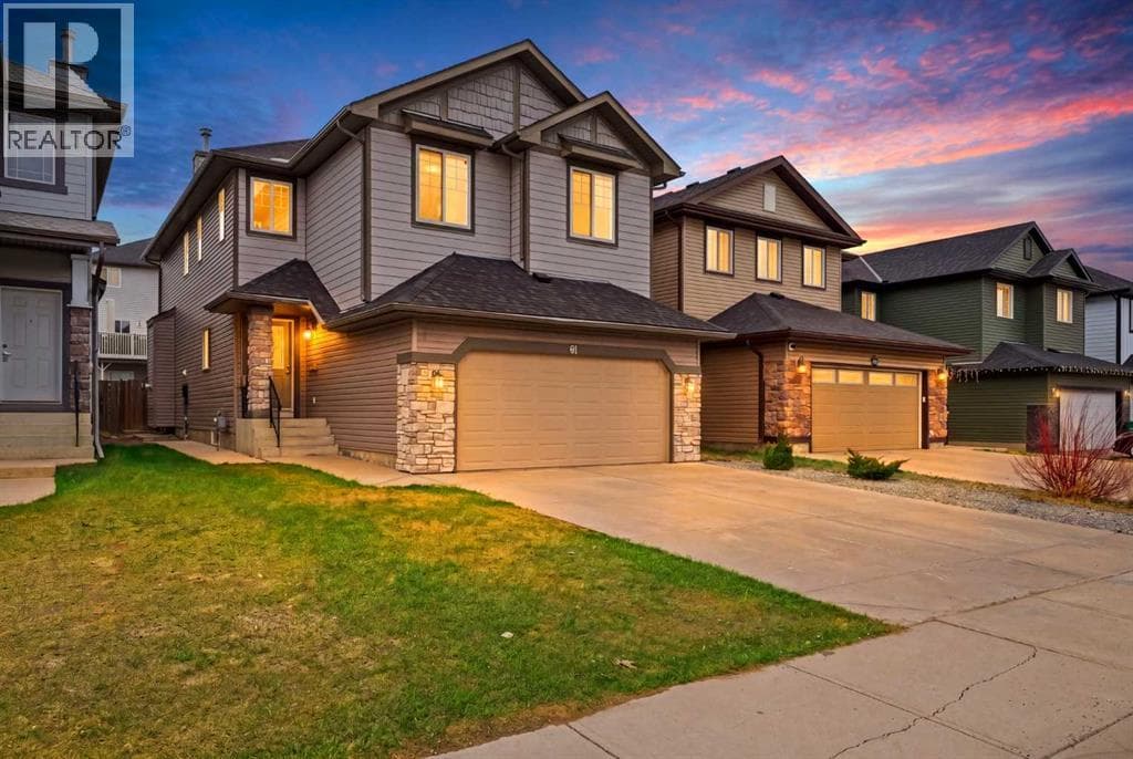 61 Saddleland Drive NE