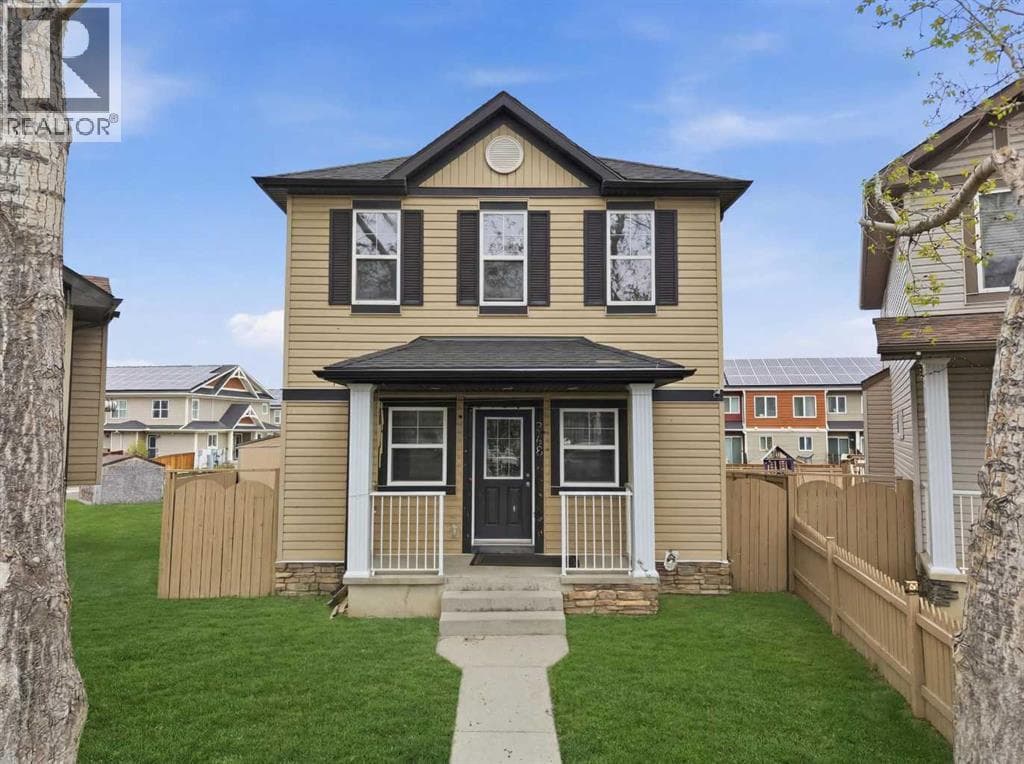246 Martinwood Place NE