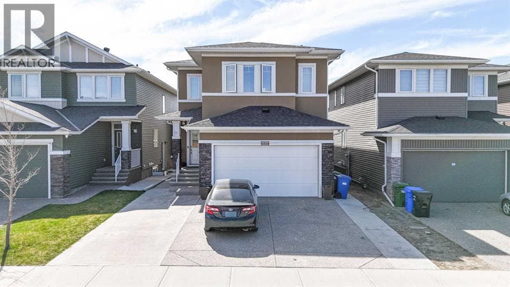 19 Red Sky Gardens NE