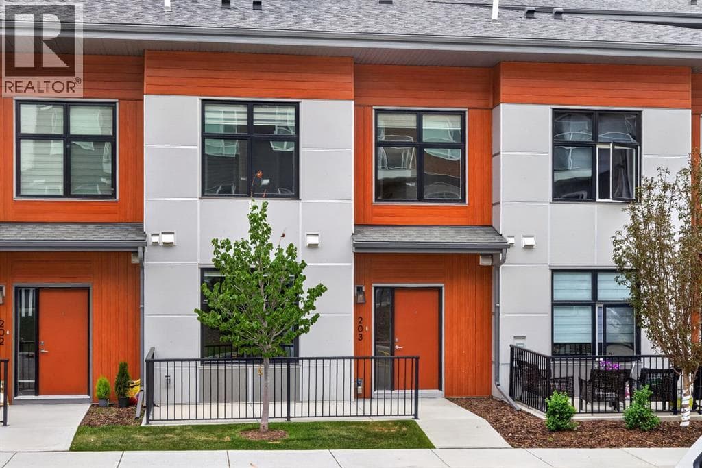 203, 400 BELMONT Street SW