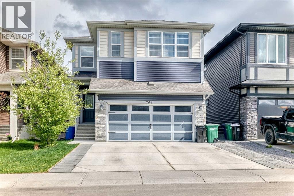 748 Midtown Drive SW