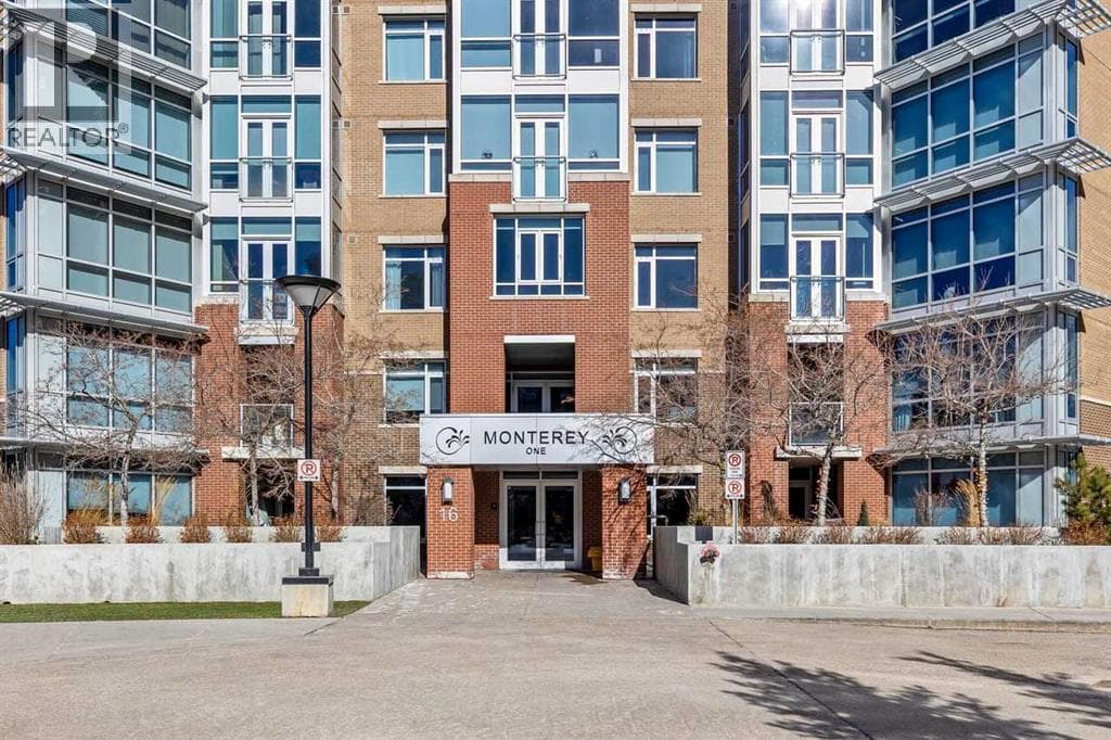 310, 16 Varsity Estates Circle NW