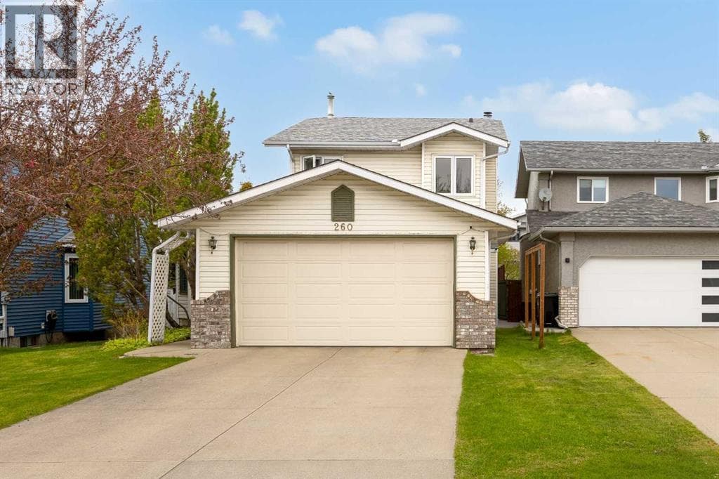 260 Riverside Mews SE