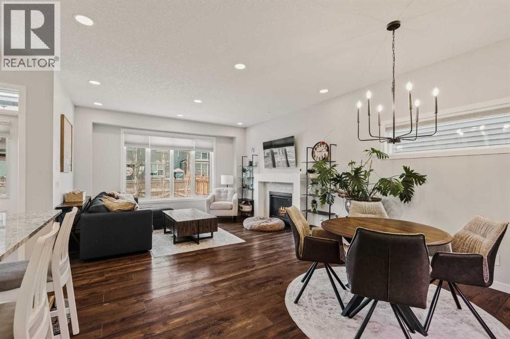 65 Sunrise Crescent