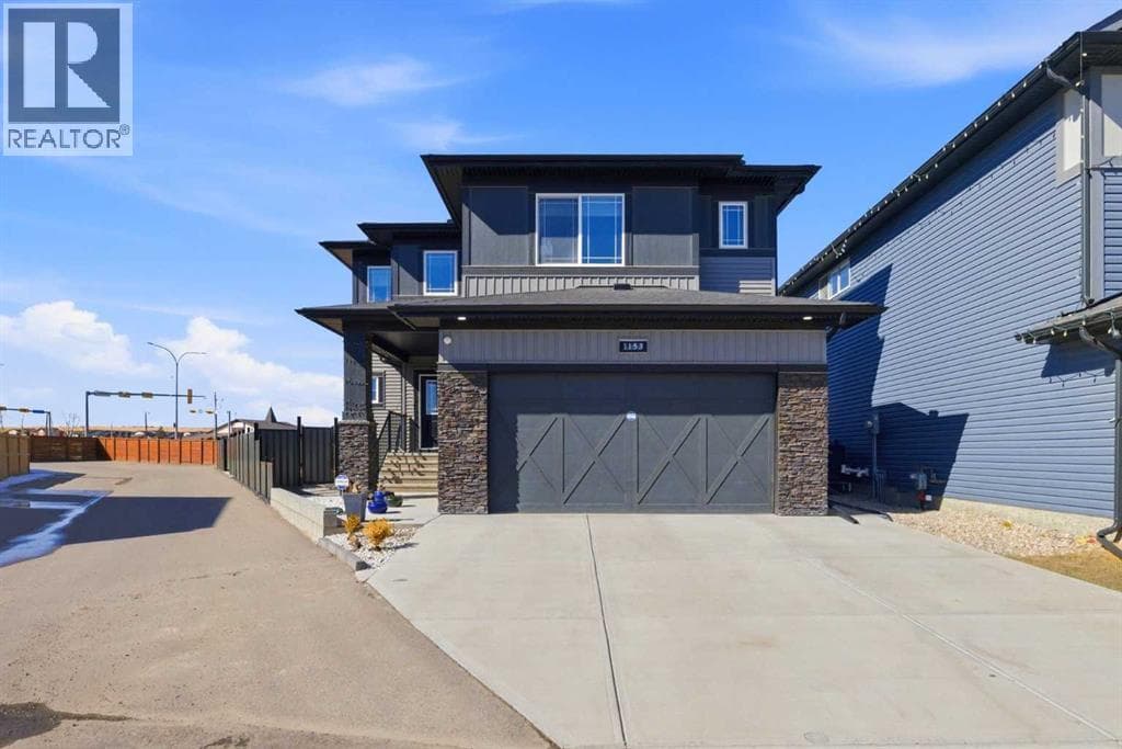 1153 Chinook Gate Bay SW