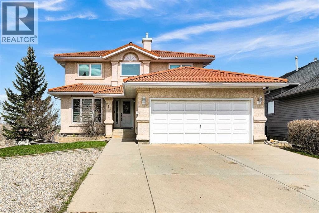 215 Edgevalley Mews