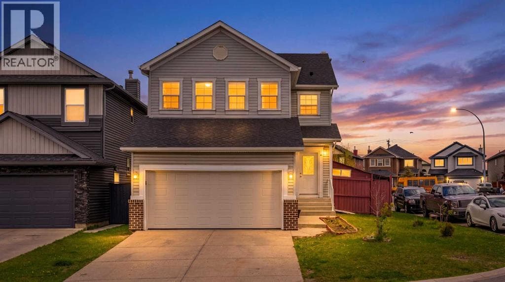 286 Martha's Manor NE