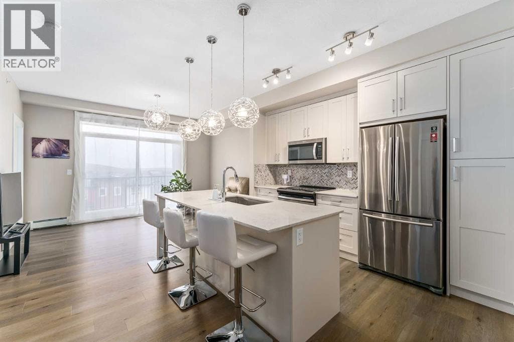 410, 35 Walgrove Walk SE