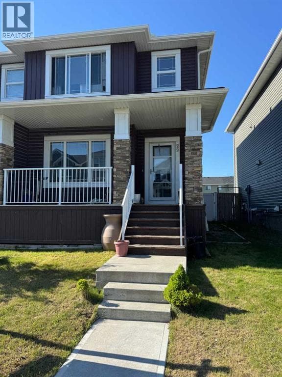 29 Redstone Common NE