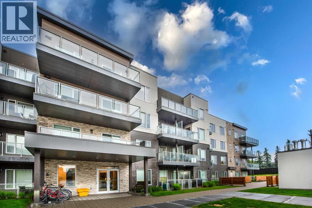 105, 150 Shawnee Square SW