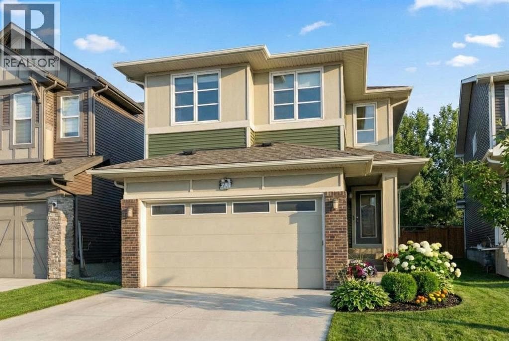 223 Savanna Way NE