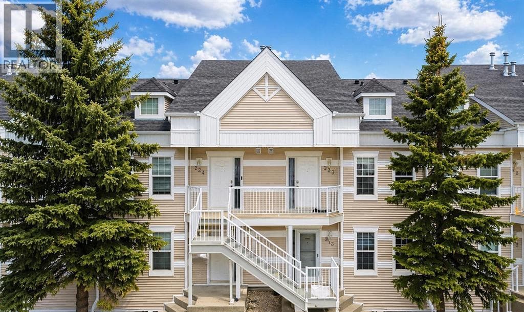 323, 103 STRATHAVEN Drive E