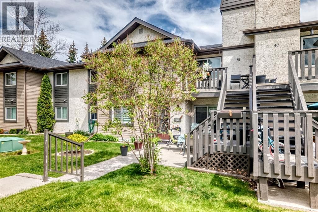 51 Cedar Springs Gardens SW