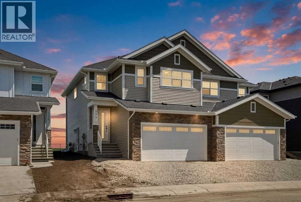 454 Kinniburgh Loop