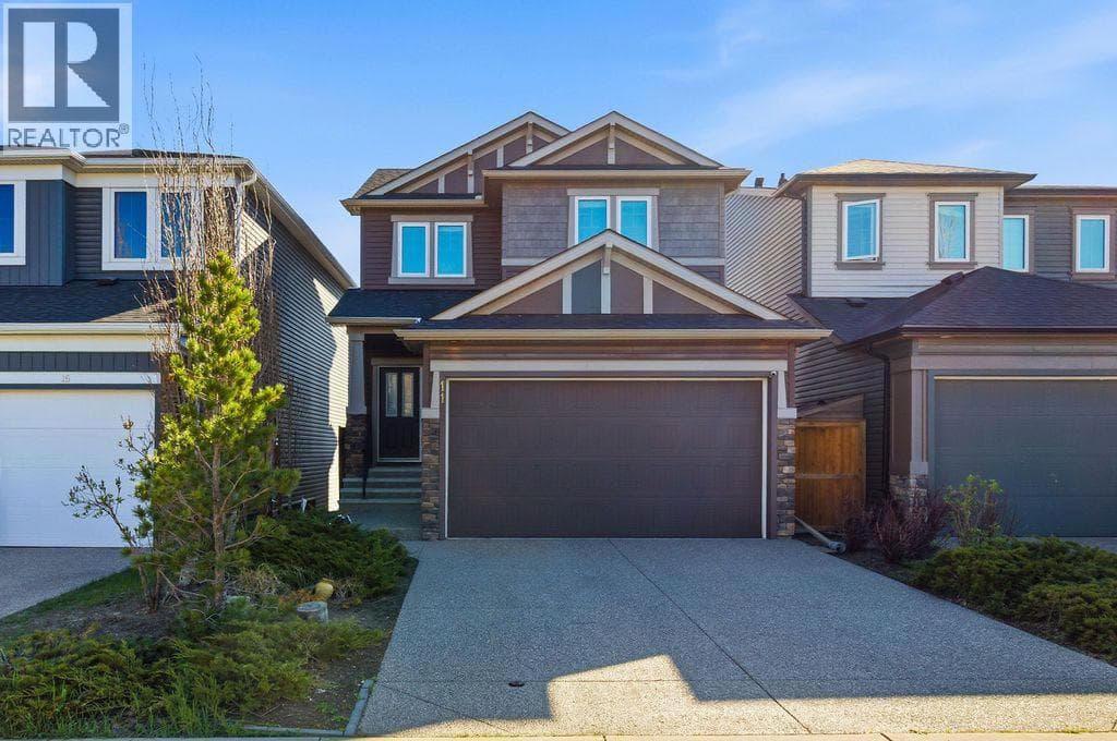 11 Evanscrest Way NW
