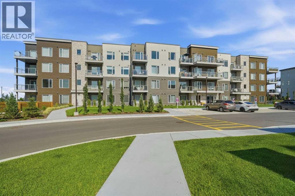109, 700 Shawnee Square SW
