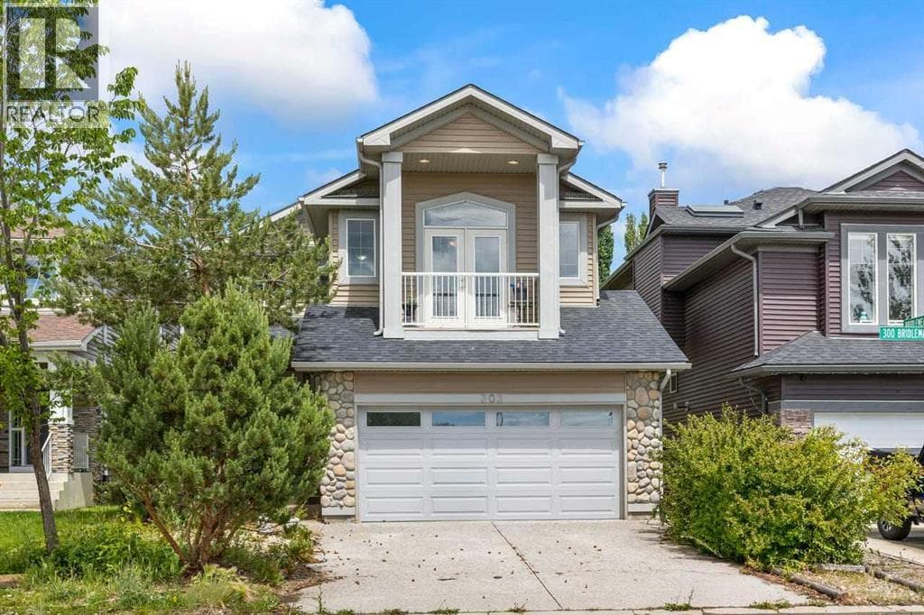 303 Bridlemeadows Common SW