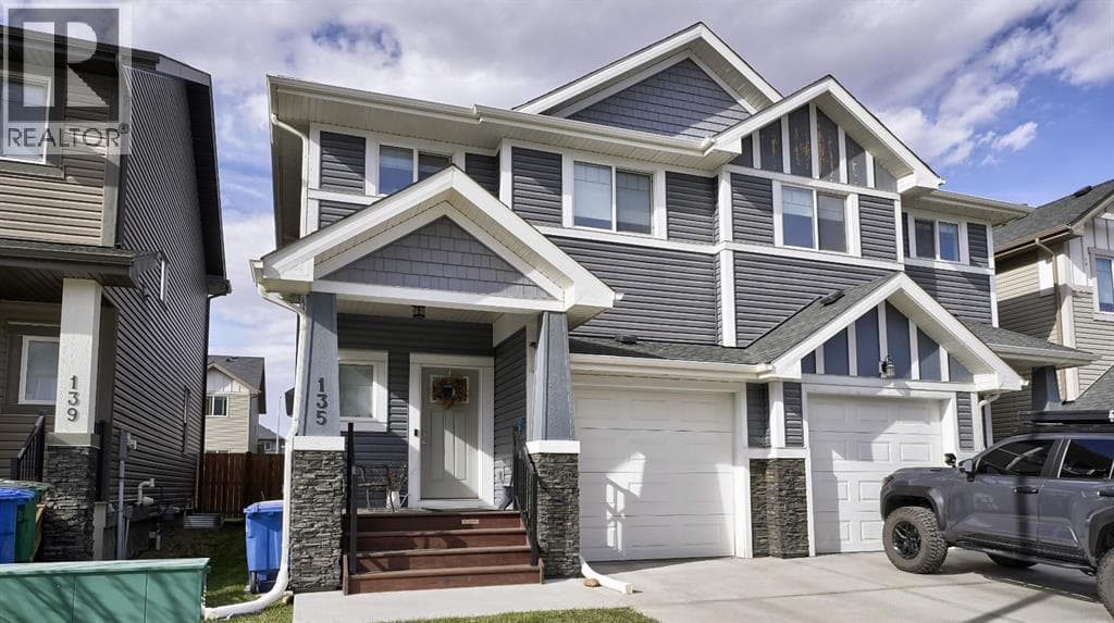 135 Reunion Loop NW