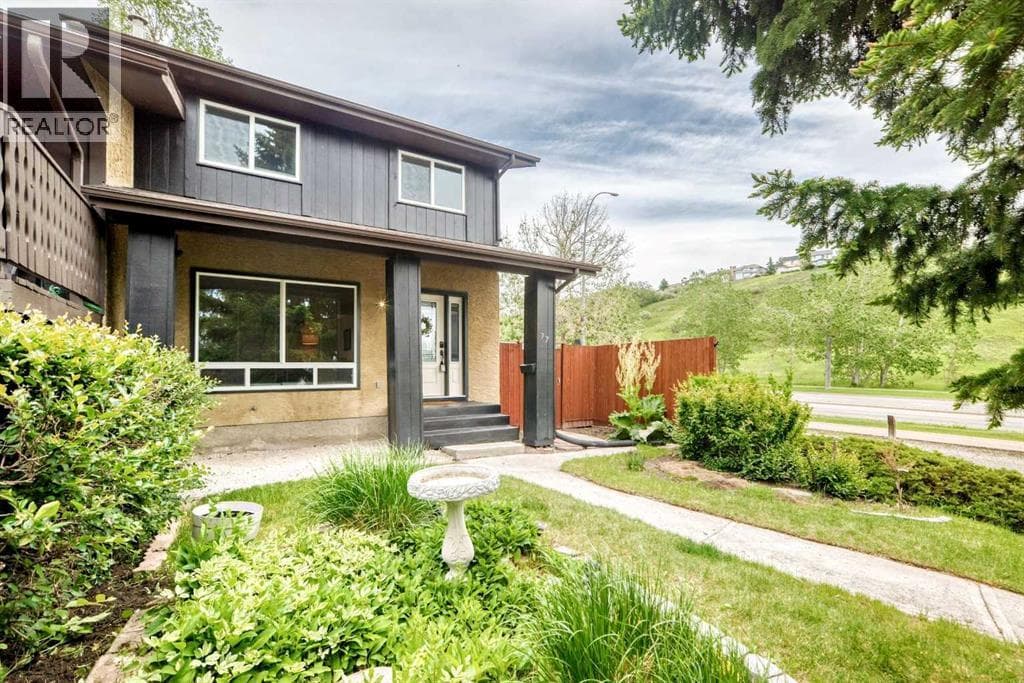 77 Edgeford Way NW