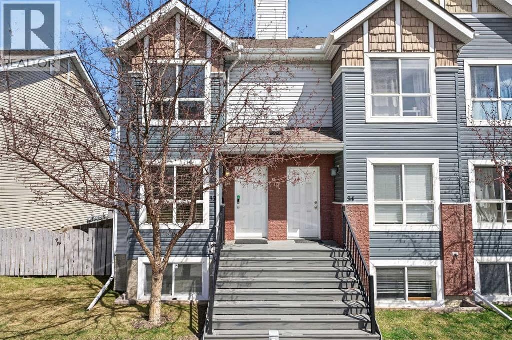 32 Erin Woods Court SE