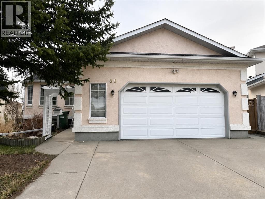 59 Edgebrook Circle NW