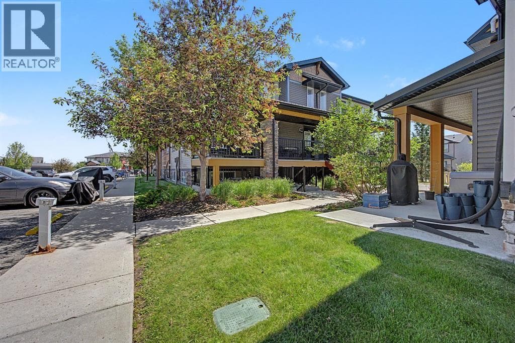 11103, 2781 Chinook Winds Drive SW