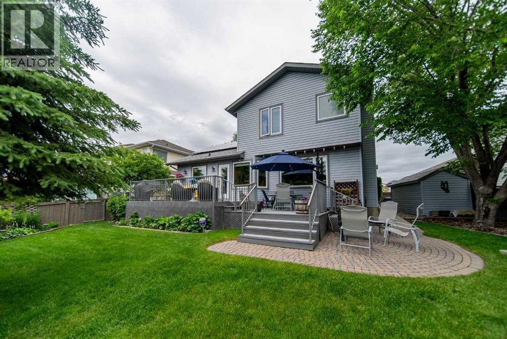 76 Sunset Crescent