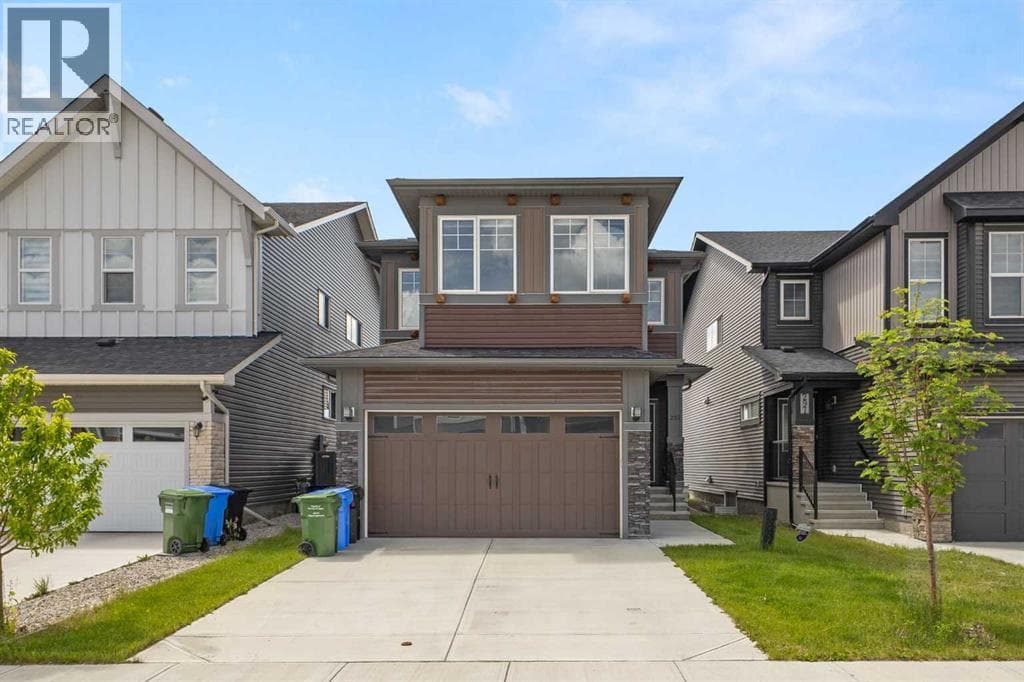 293 Carringsby Way NW