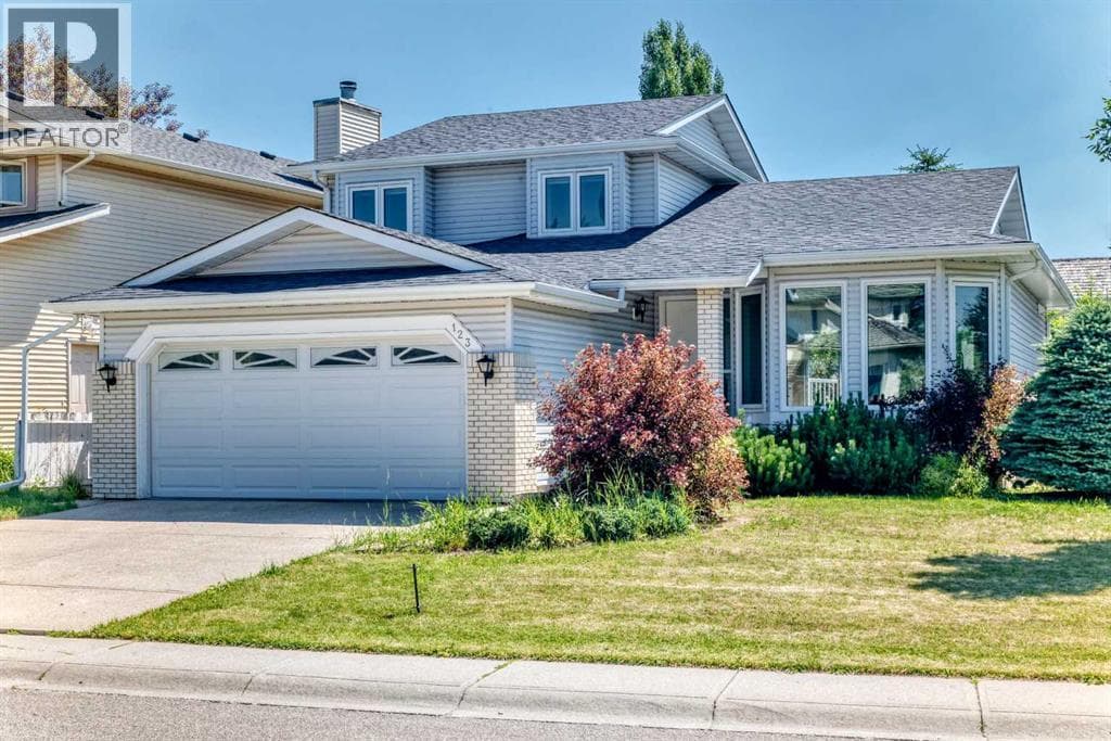 123 Wood Valley Drive SW