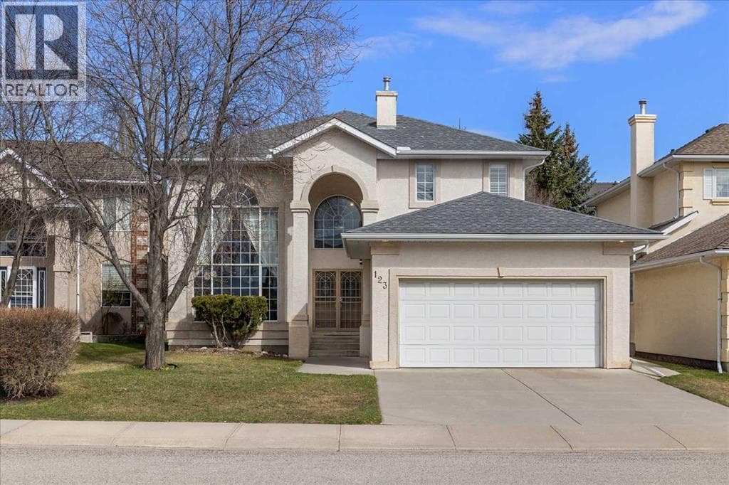 123 Schiller Crescent NW