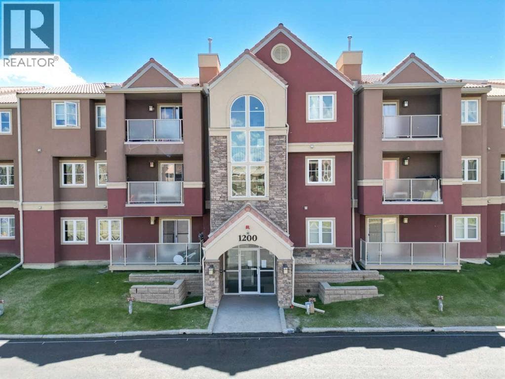 ., 1211 Edenwold Heights NW