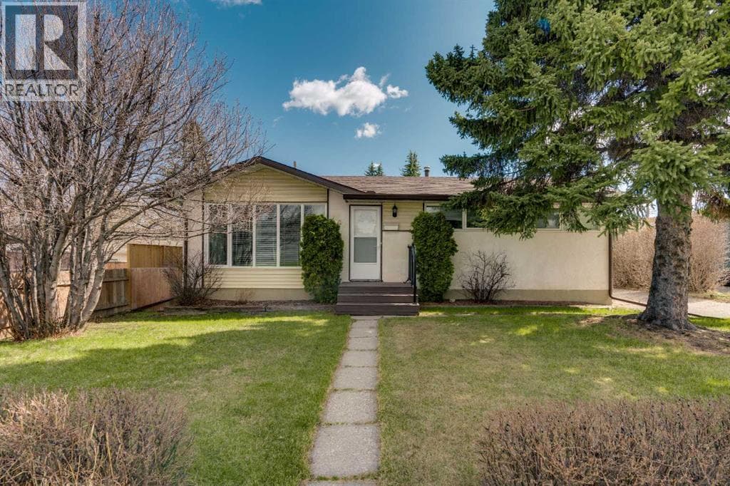 212 Westwood Drive SW