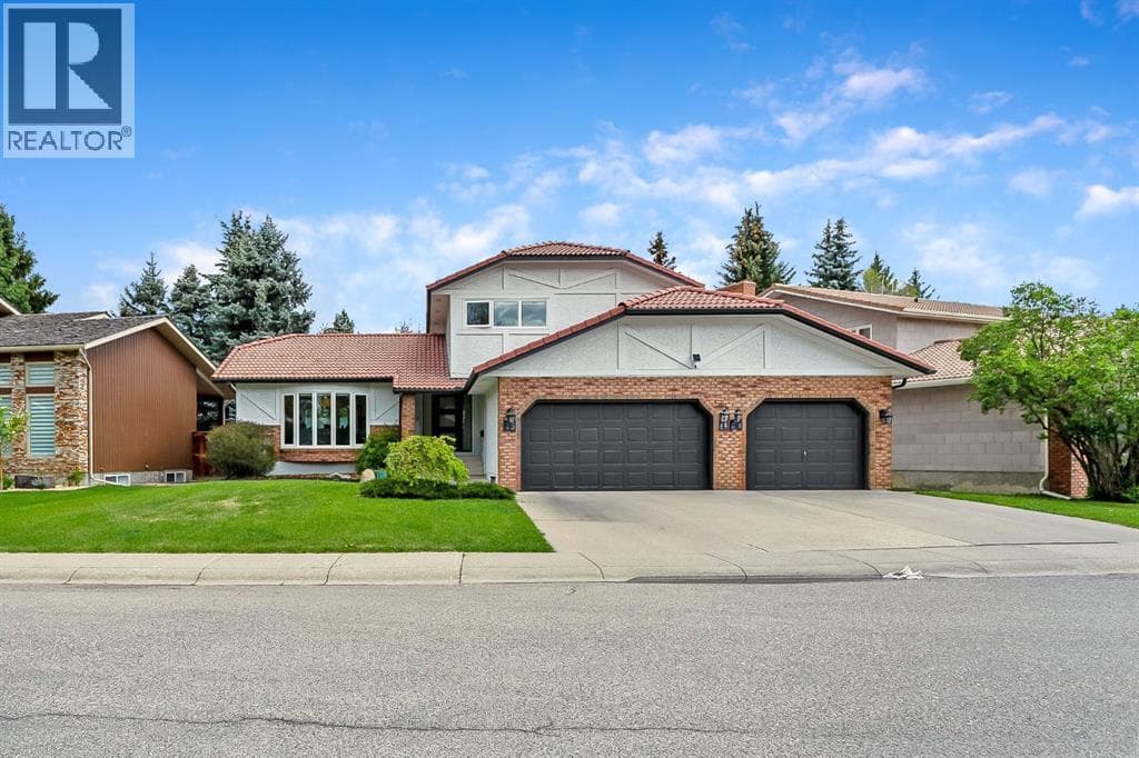 75 Woodacres Crescent SW