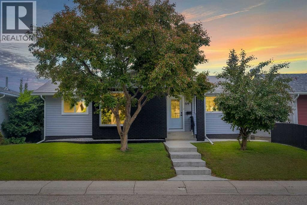 119 Templewood Road NE