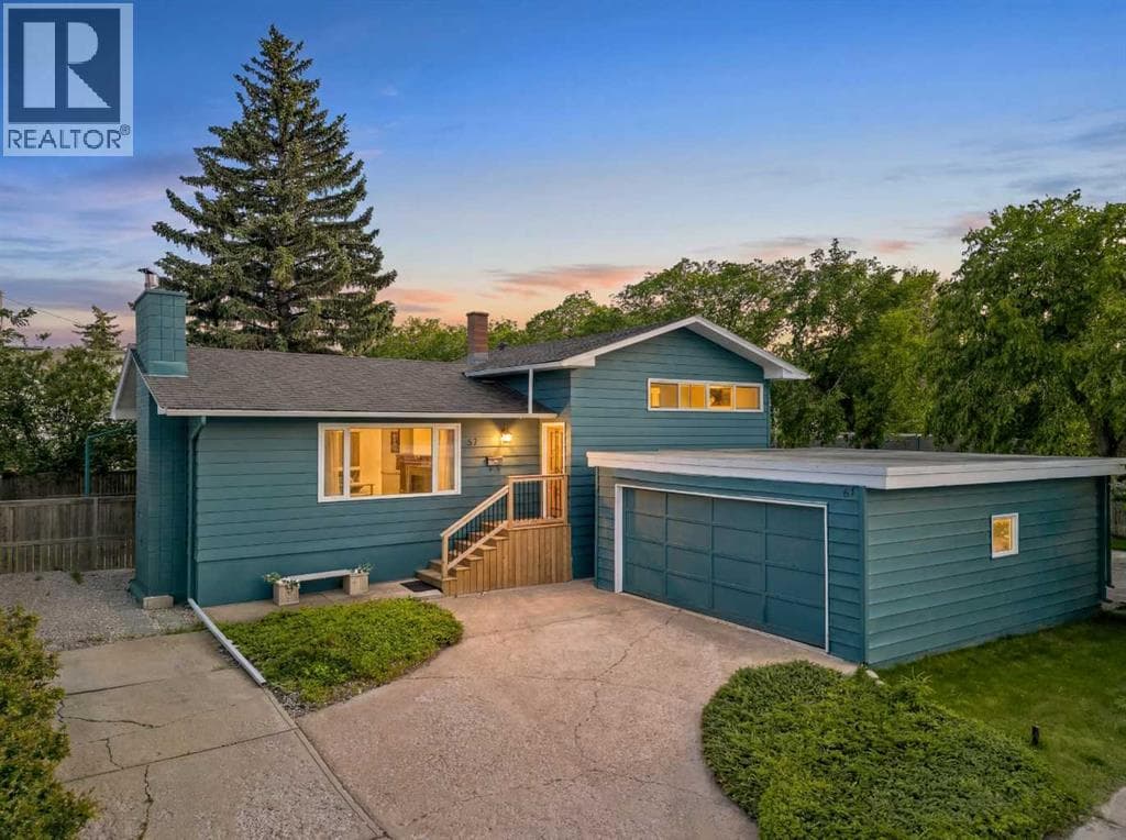 67 Hooke Road SW