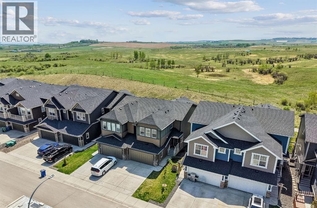 65 Fireside Crescent
