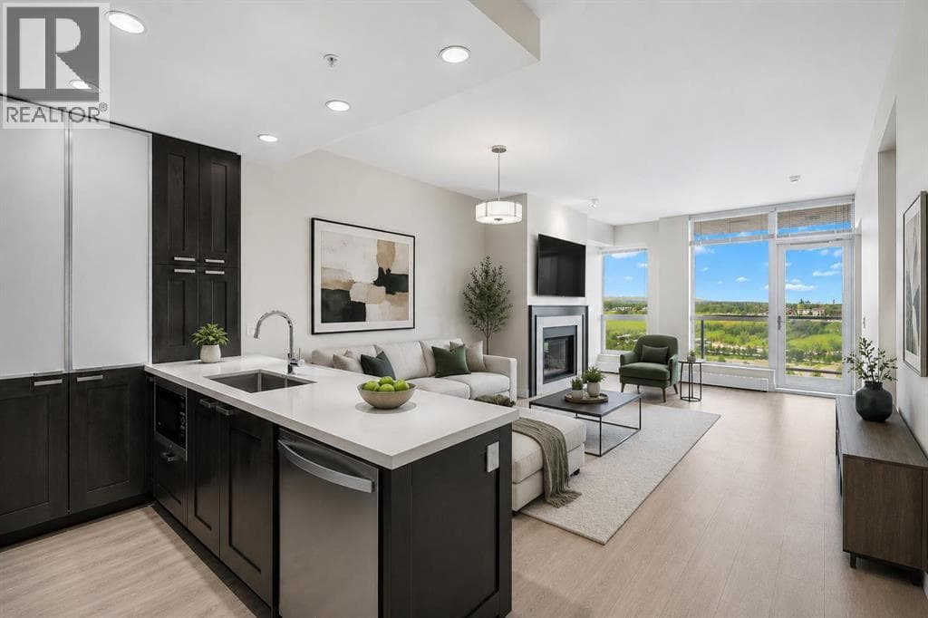 1712, 222 Riverfront Avenue SW