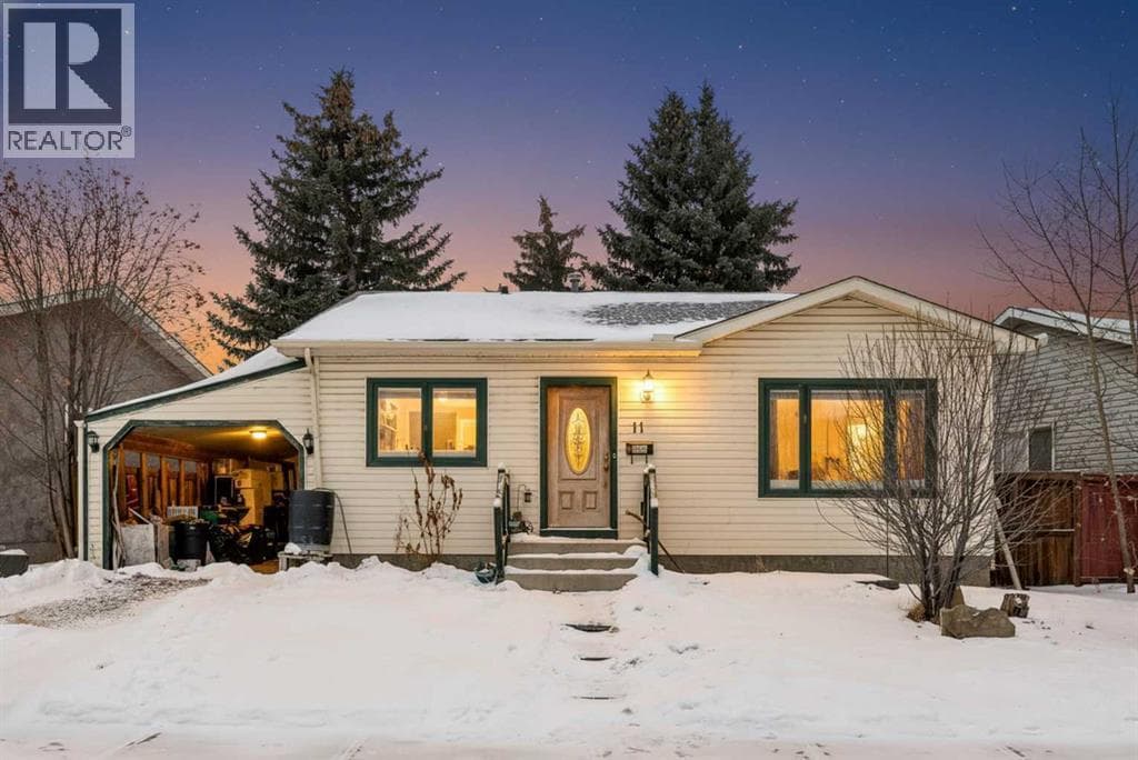 11 Ridgebrook Drive SW