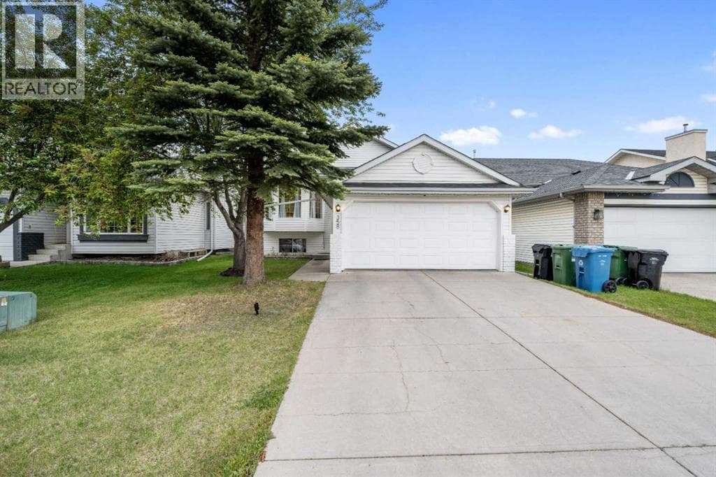 358 Hawkstone Drive NW