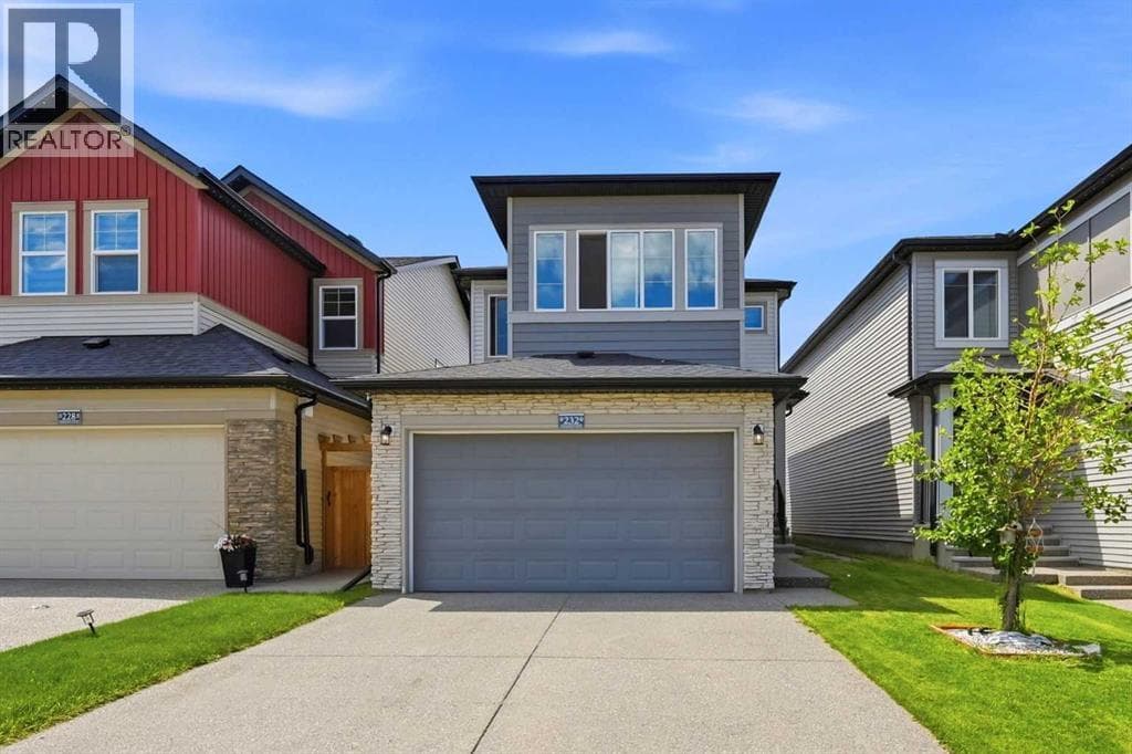232 Cornerbrook Common NE