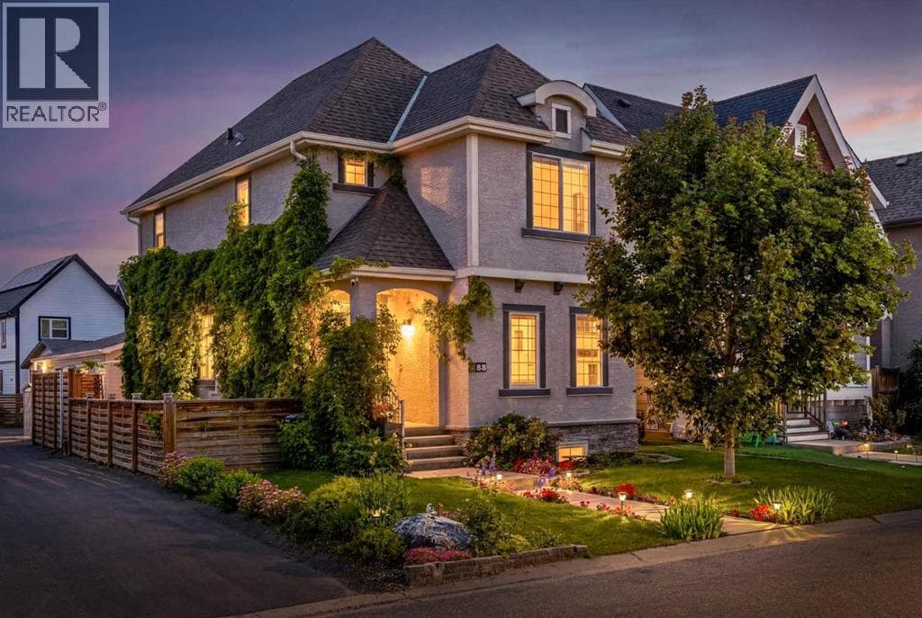 158 Mahogany Grove SE