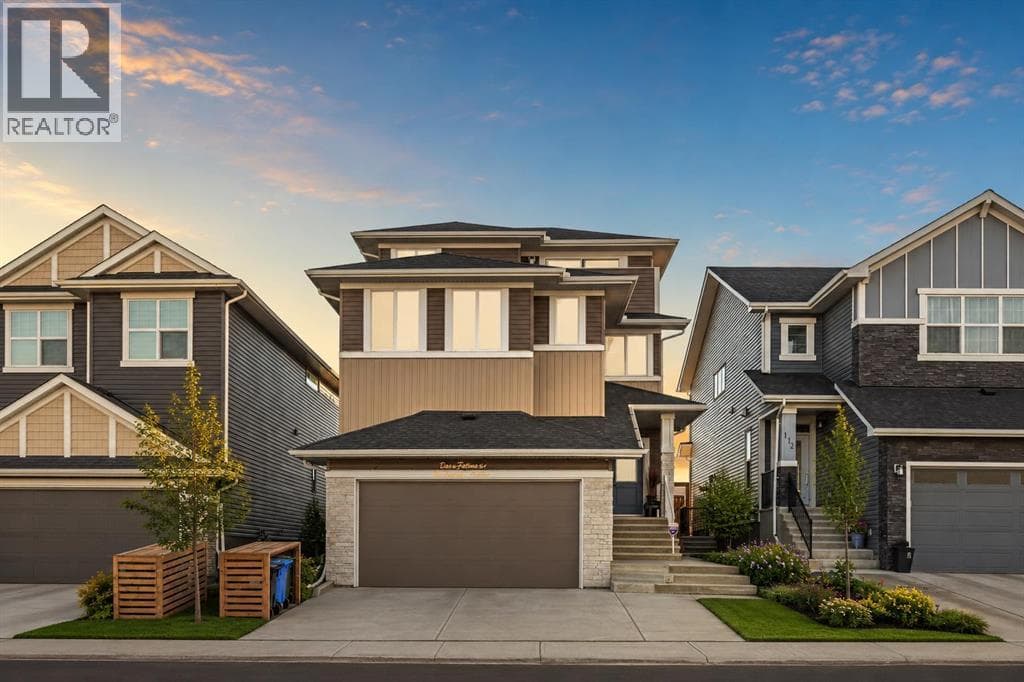 116 Ambleside Crescent NW