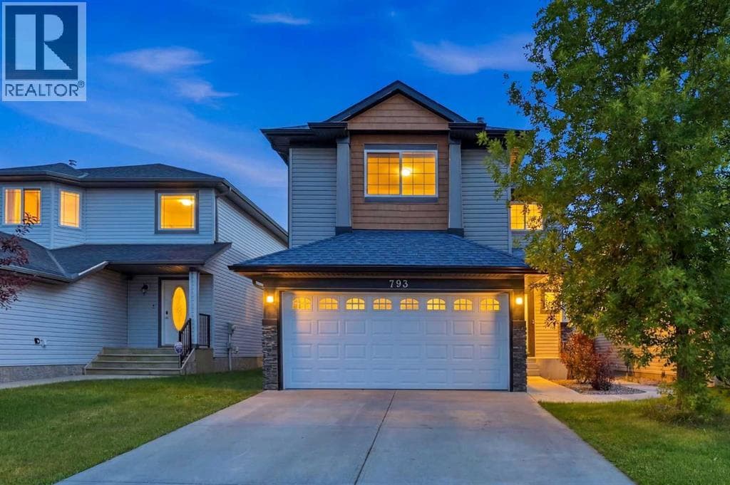 793 Luxstone Landing SW