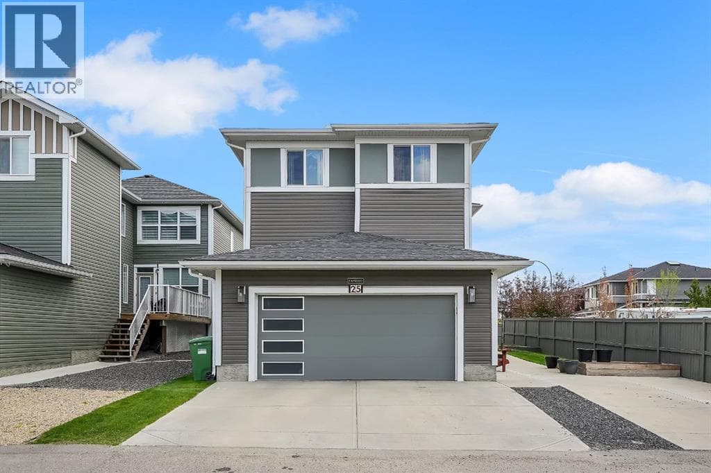 25 Redstone Path NE