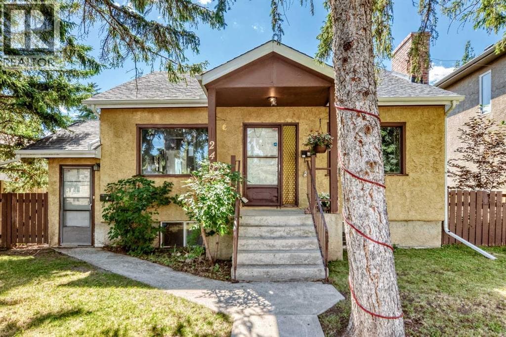 2405 30 Street SW