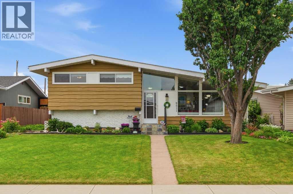 9511 Academy Drive SE